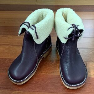 Cozy Purple Boots with Shearling Lining